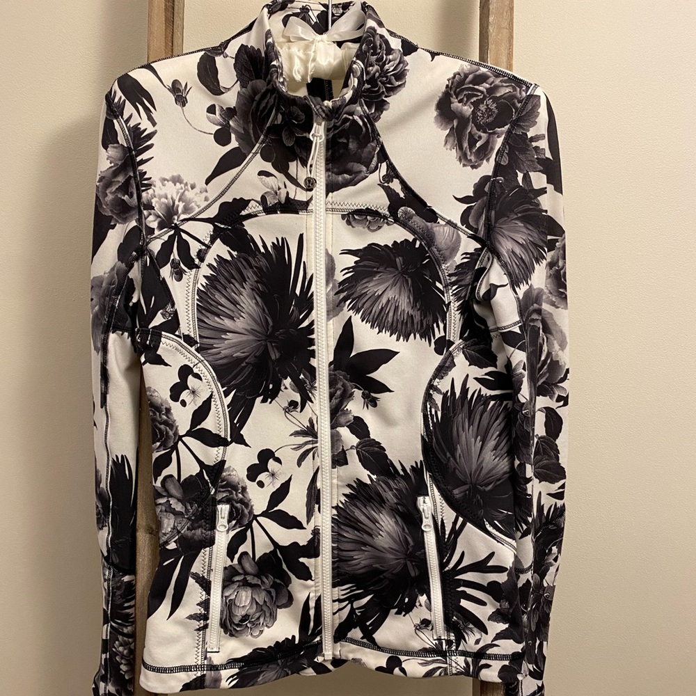 Lululemon Floral Define Jacket, Size 4